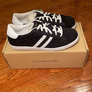 Lands’ End Classic Sneaker (NWT)